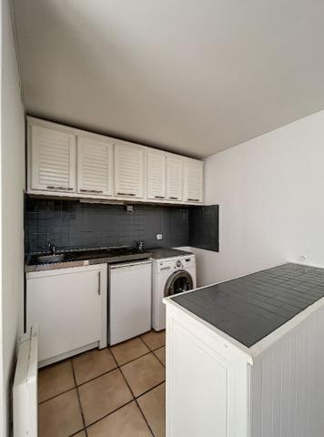 Etampes, studio DUPLEX proche gare
