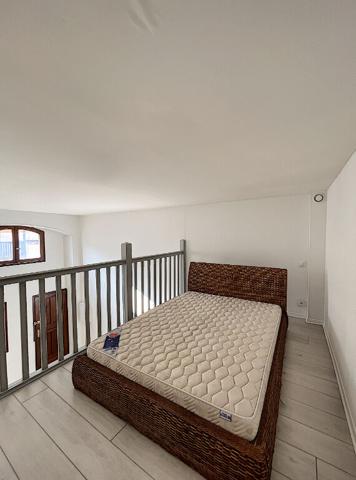 Etampes, studio DUPLEX proche gare