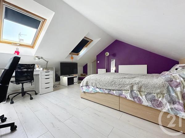 Maison à vendre  5 pièces - 111,46 m 2   FRESNES  - 94