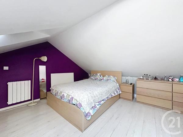 Maison à vendre  5 pièces - 111,46 m 2   FRESNES  - 94
