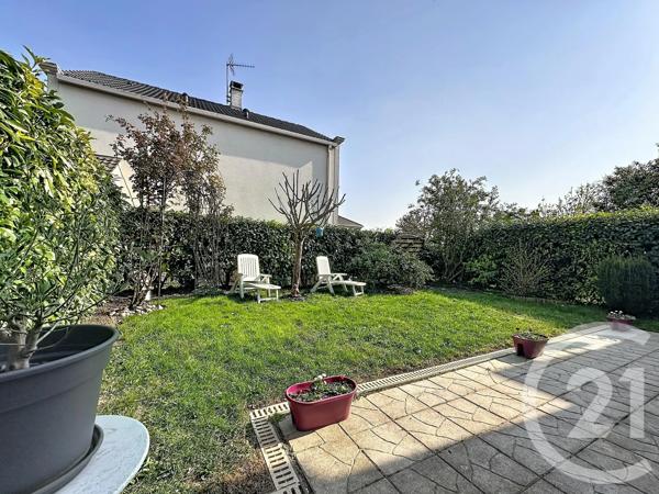Maison à vendre  5 pièces - 111,46 m 2   FRESNES  - 94