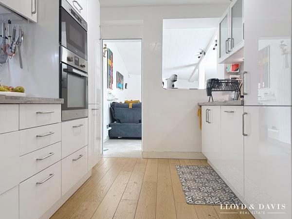 Appartement avec jardin (débarras), 400 mètres plage