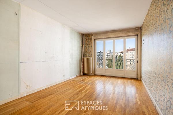 Etage élevé avec ascenseur à rénover