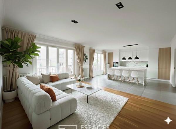 Etage élevé avec ascenseur à rénover