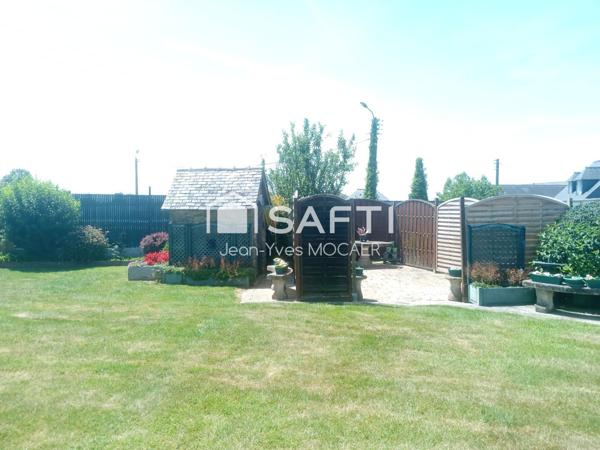 LENNON (29190) ; Grande demeure familiale à 7 mn de toutes commodités.