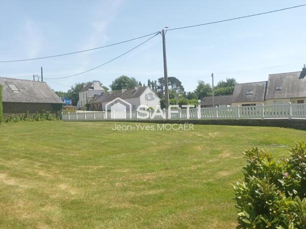 LENNON (29190) ; Grande demeure familiale à 7 mn de toutes commodités.