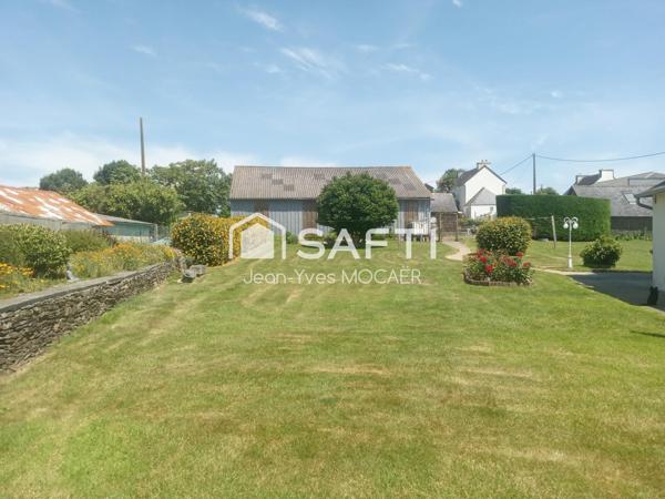 LENNON (29190) ; Grande demeure familiale à 7 mn de toutes commodités.