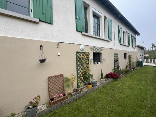 Maison à vendre |  Chalais |  5 pièces | 130 m²