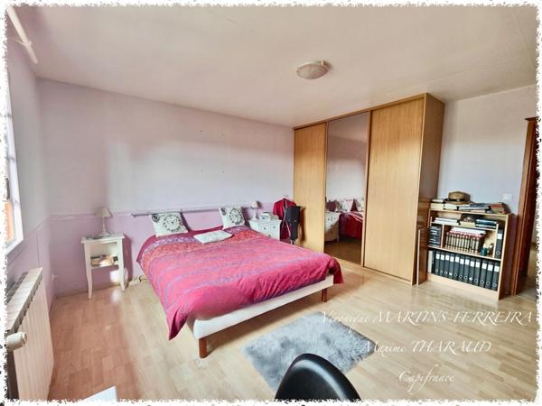 Dpt Cher (18), à vendre SAINT GEORGES SUR LA PREE maison avec dépendance et piscine