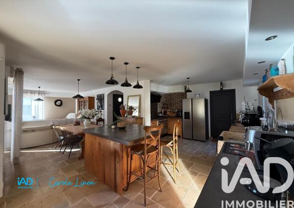 Maison à vendre 6 pièces 150 m² Montfrin