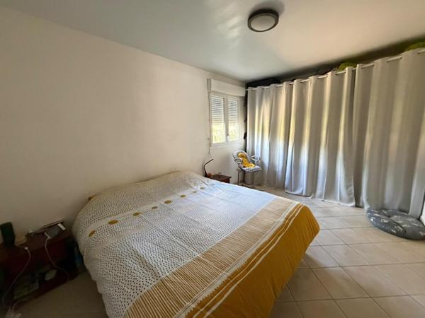 Villa T4 de plain-pied avec piscine