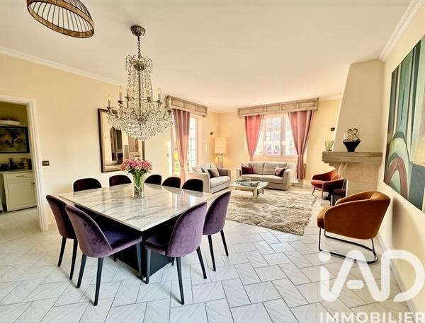 Maison à vendre 7 pièces 262 m² Épernay