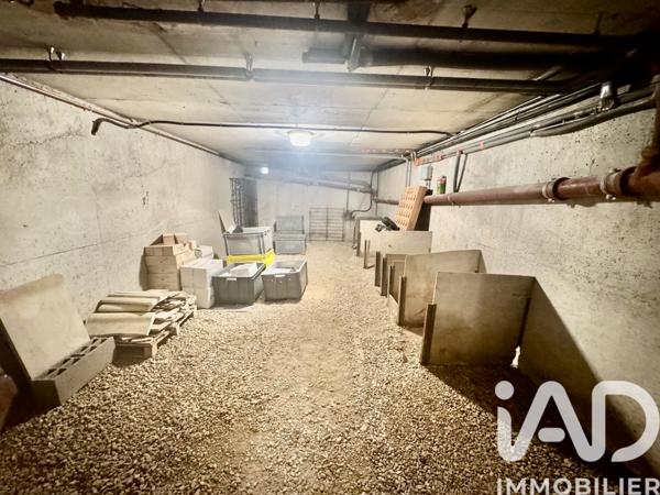 Maison à vendre 7 pièces 262 m² Épernay