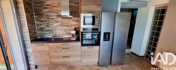 Maison à vendre 12 pièces 230 m² Cassis
