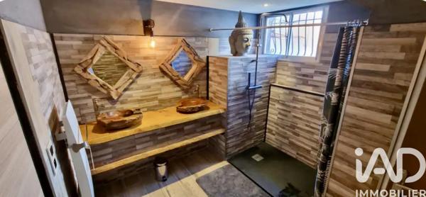 Maison à vendre 12 pièces 230 m² Cassis