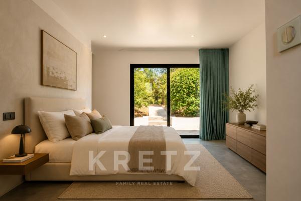 À vendre – Propriété de caractère avec vue mer, accès direct à la plage et prestations haut de gamme