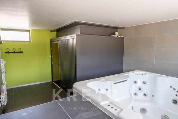 À vendre – Propriété de caractère avec vue mer, accès direct à la plage et prestations haut de gamme