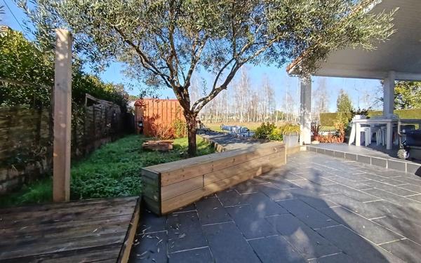 Maison à vendre    4 pièces •  Saint-Loubès