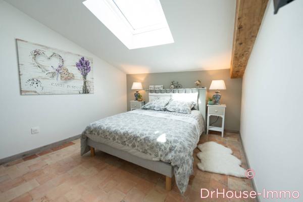 Immeuble à vendre 14 pièces de 340 m²