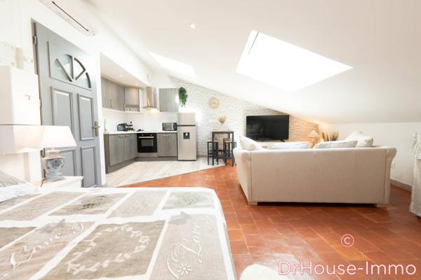 Immeuble à vendre 14 pièces de 340 m²