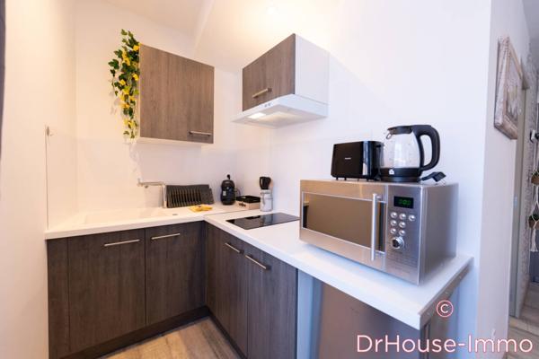 Immeuble à vendre 14 pièces de 340 m²