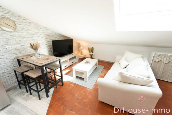 Immeuble à vendre 14 pièces de 340 m²