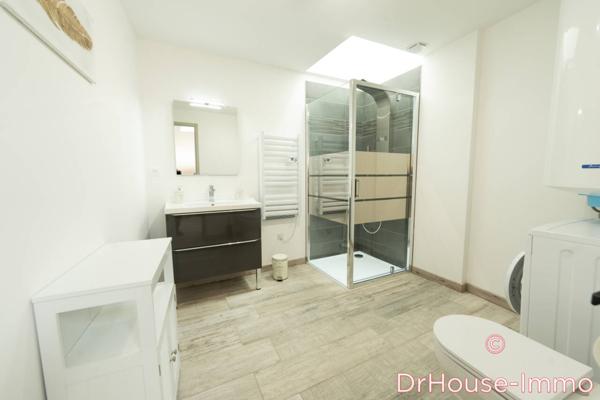 Immeuble à vendre 14 pièces de 340 m²