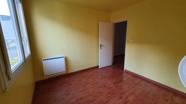 Avignon (84000) Appartement T3-4 à 10min. à pied de l'Université et du centre ville