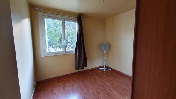 Avignon (84000) Appartement T3-4 à 10min. à pied de l'Université et du centre ville