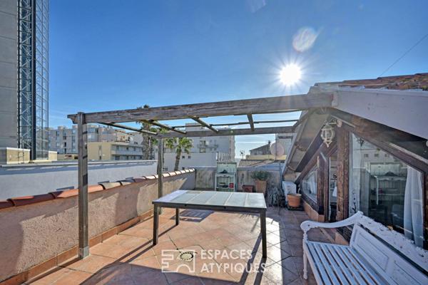 L’ancienne poste : maison de ville d’angle avec terrasse vue mer