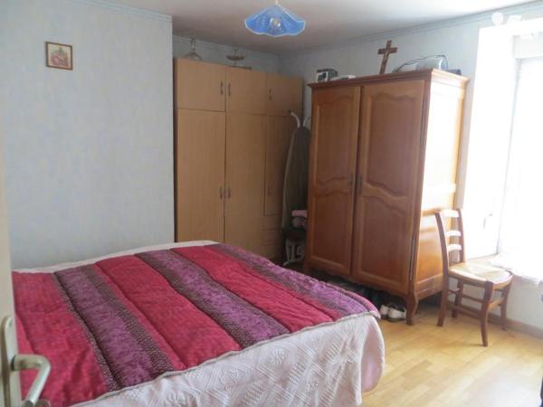 A 10km de VIRE NORMANDIE et 7km de SOURDEVAL