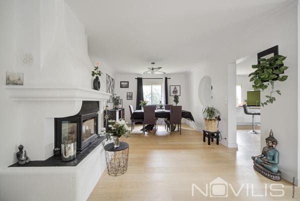 Maison d'architecte 5/6 pièce(s) 185 m2 au Banayre avec piscine et garage attenant - Fonsorbes (31470)