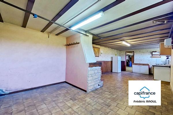 Maison de plain-pied avec sous-sol complet et grand terrain – Vue dégagée !