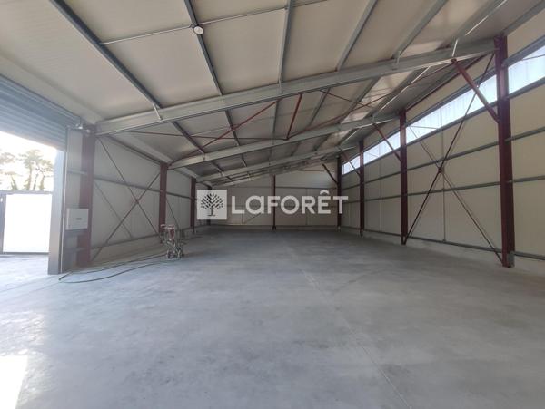 Location local commercial Saint-Jacut-les-Pins - 520 m² - 1 450 €/mois