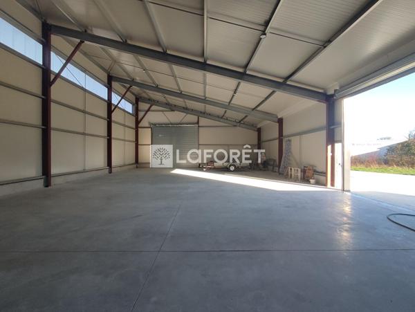 Location local commercial Saint-Jacut-les-Pins - 520 m² - 1 450 €/mois