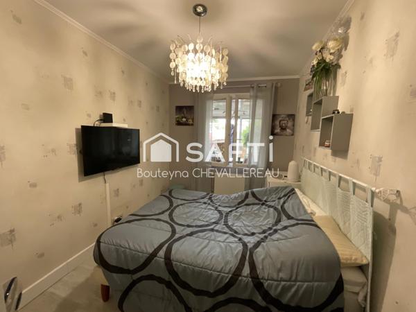 Maison de ville avec jardin et garage