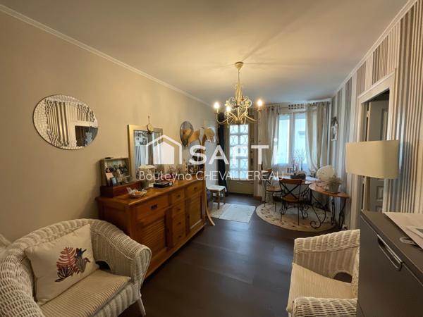 Maison de ville avec jardin et garage