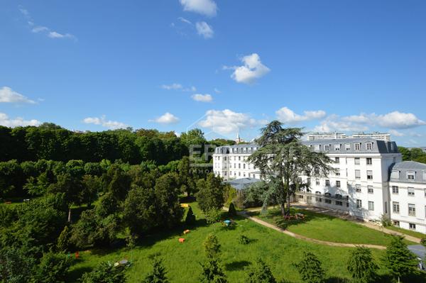 3 pièces 73 m² - VUE DÉGAGÉE - LUMINEUX - BALCON
