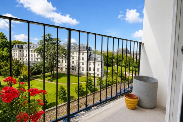 3 pièces 73 m² - VUE DÉGAGÉE - LUMINEUX - BALCON