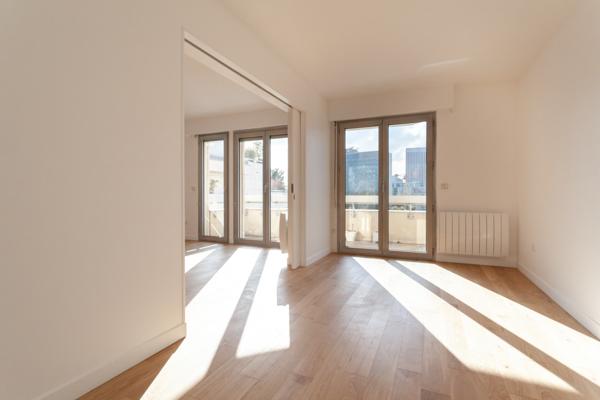 Courbevoie (92400) Location 3 pièces hespérides - vue imprenable