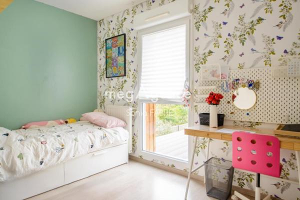 Maison à BOUGUENAIS, 44340 - 5 pièces 97m²