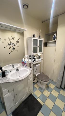 Venez vivre dans un chateau!