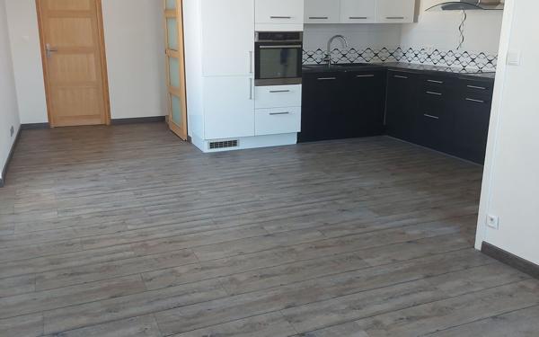 Appartement à louer    3 pièces •  Villefranche-sur-Saône