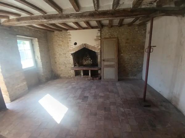 Maison à renover avec jardin