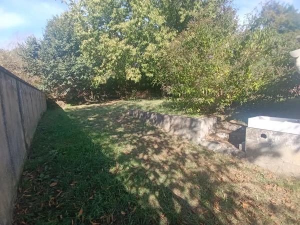Maison à renover avec jardin