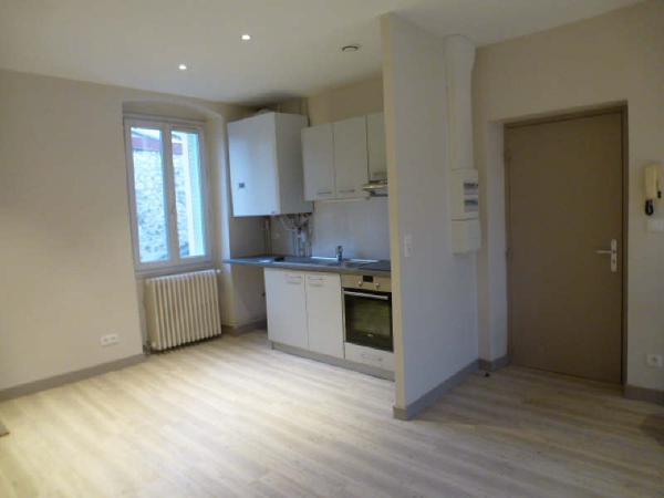APPARTEMENT OYONNAX - 3 pièce(s) - 62.29 m²