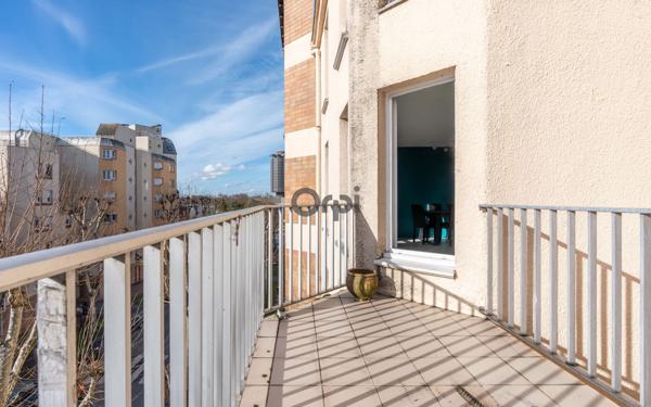 Appartement à vendre    4 pièces • 100,82 m2 Créteil