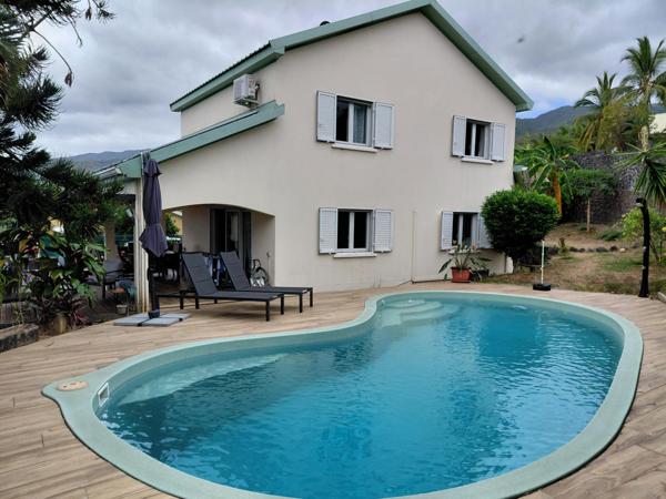 Villa 5 pièce(s) 4 chambre(s) 125 m²