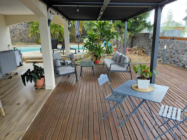 Villa 5 pièce(s) 4 chambre(s) 125 m²