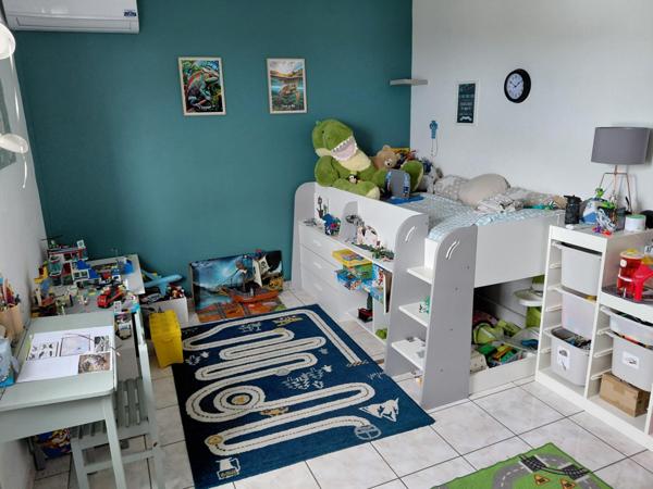 Villa 5 pièce(s) 4 chambre(s) 125 m²